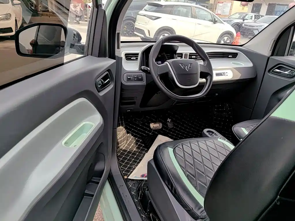 Wuling MINIEV — миниатюра 16