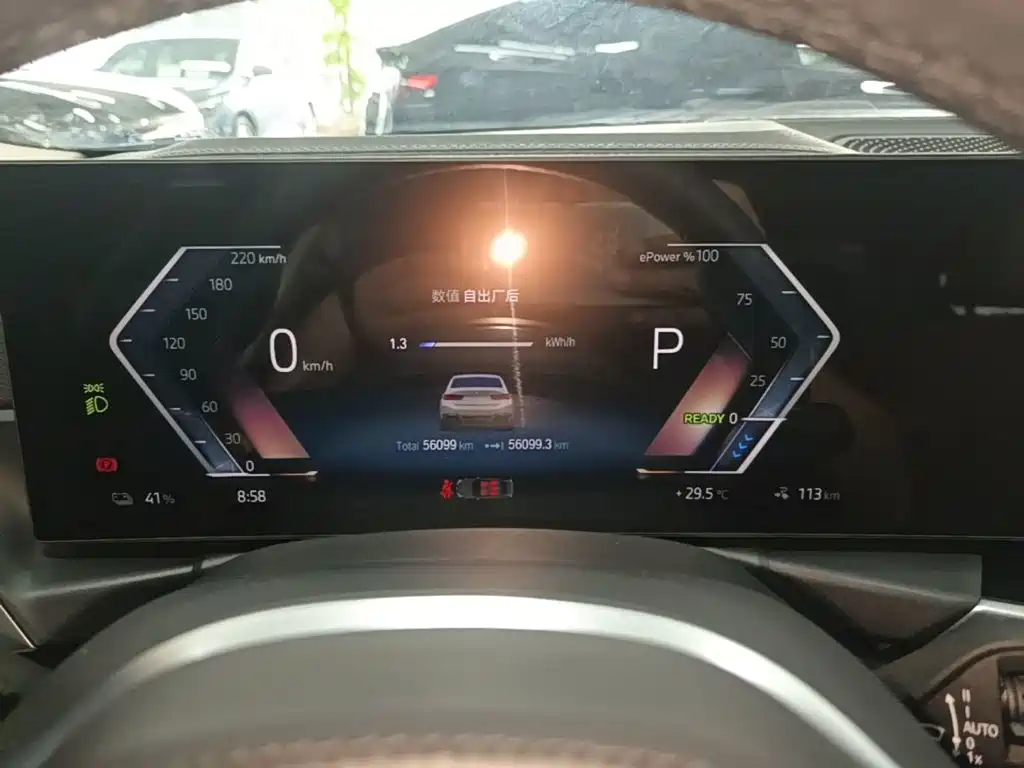 BMW i3 — миниатюра 12