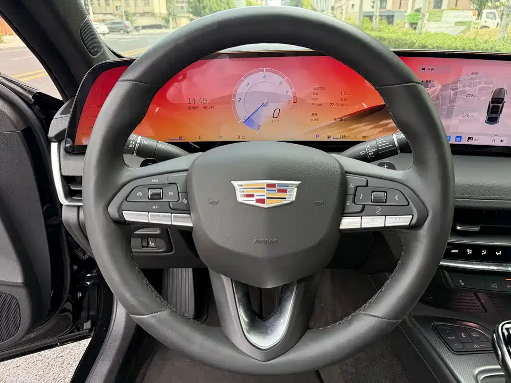 Cadillac CT5 — миниатюра 5
