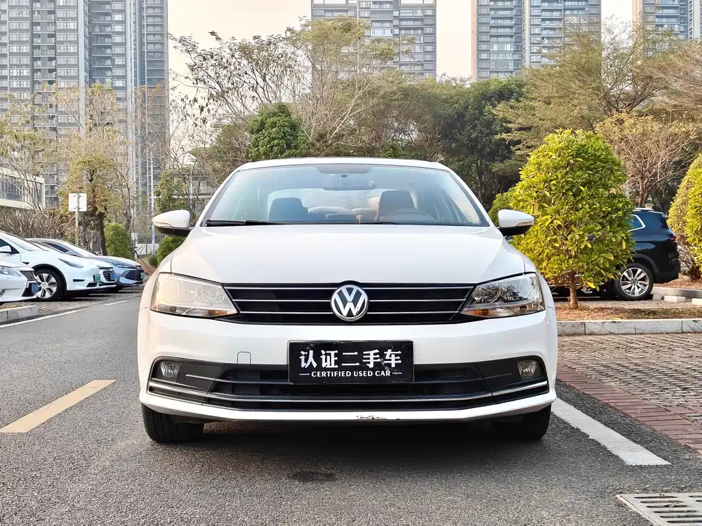Volkswagen Sagitar — миниатюра 2
