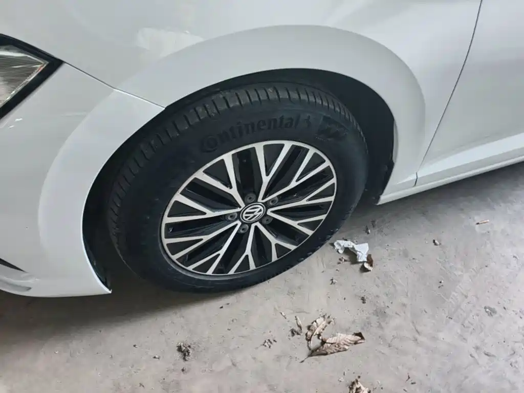 Volkswagen Sagitar — миниатюра 23