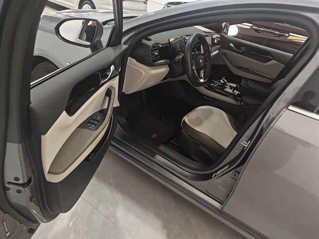 BYD Qin PLUS — миниатюра 16