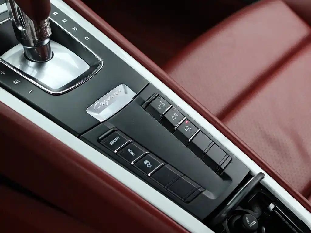 Porsche Cayman — миниатюра 7