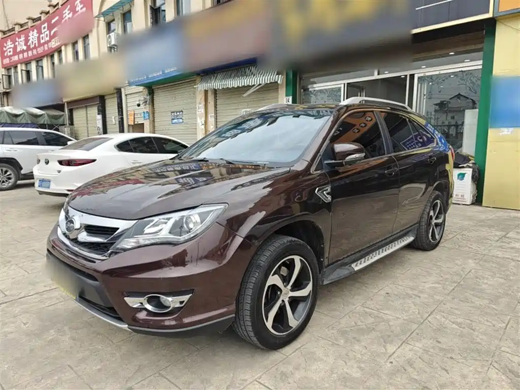 Byd S7 2015