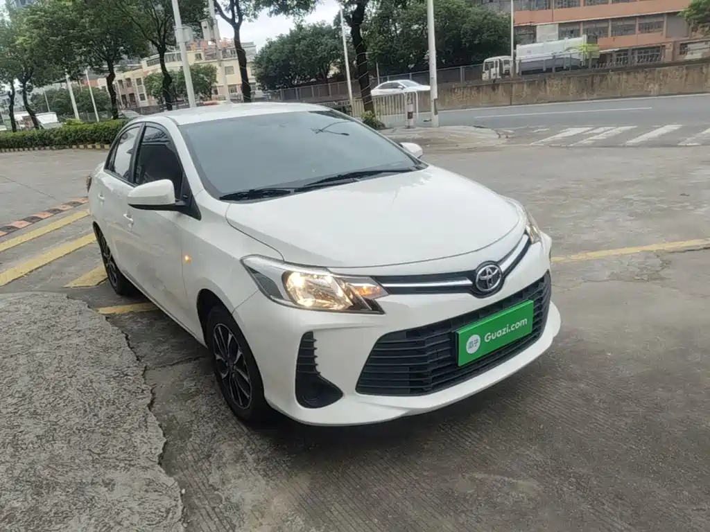 Toyota Vios — миниатюра 4