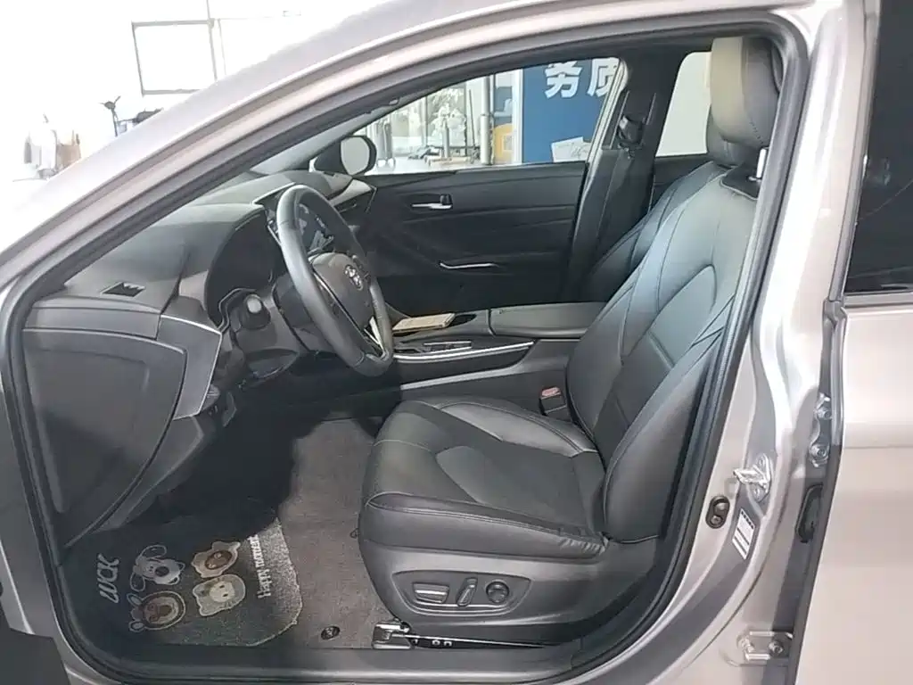 Toyota Avalon — миниатюра 15