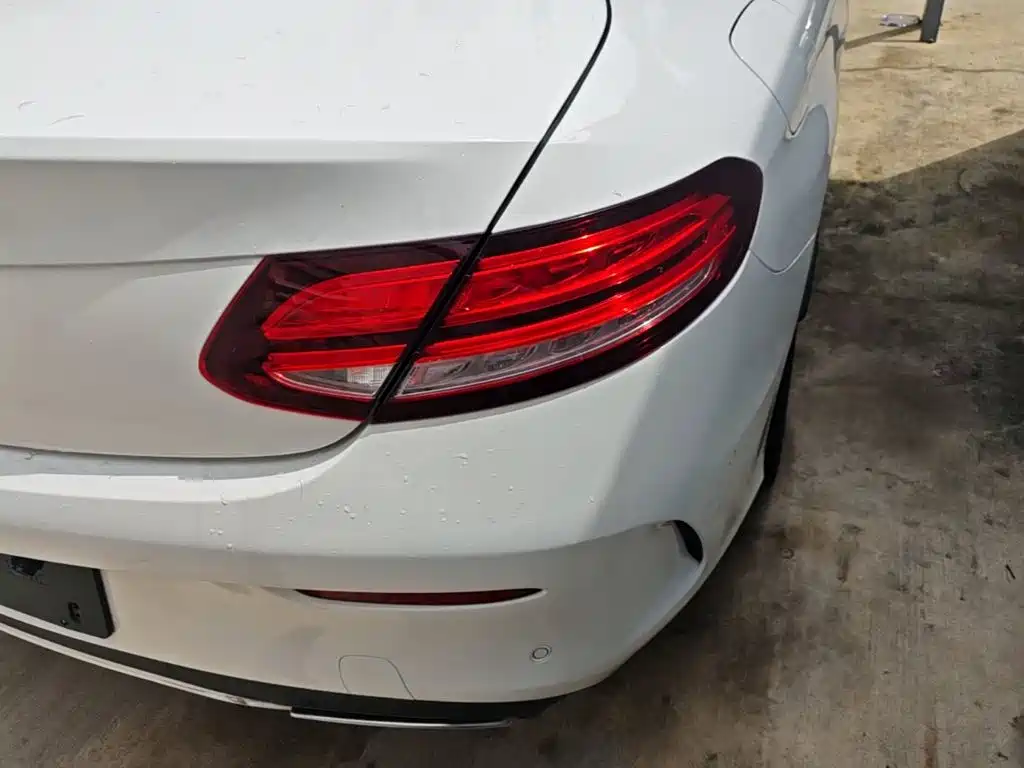 Mercedes-Benz C-Class (Import) — миниатюра 8