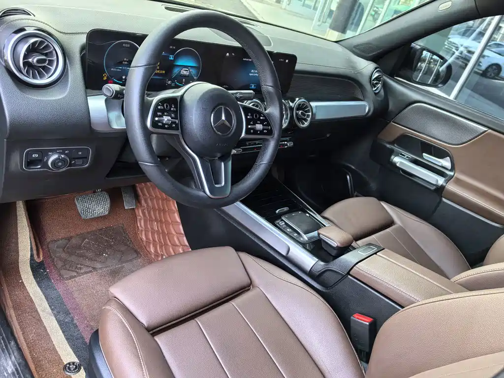 Mercedes-Benz GLB — миниатюра 5
