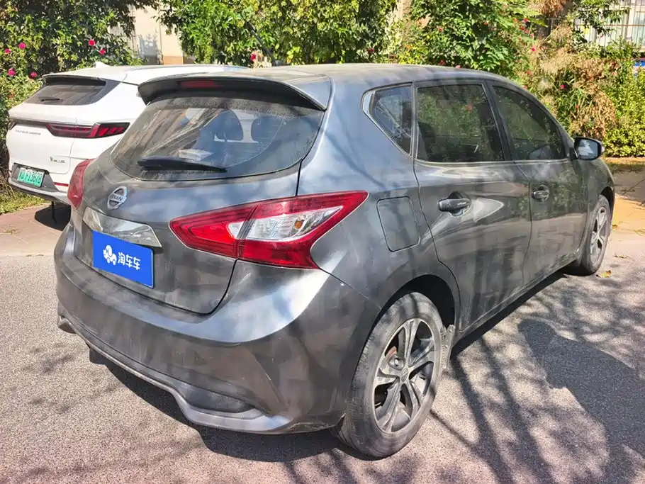 Nissan Tiida — миниатюра 3