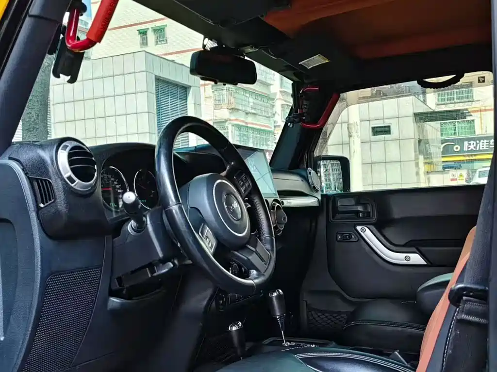 Jeep Wrangler — миниатюра 4