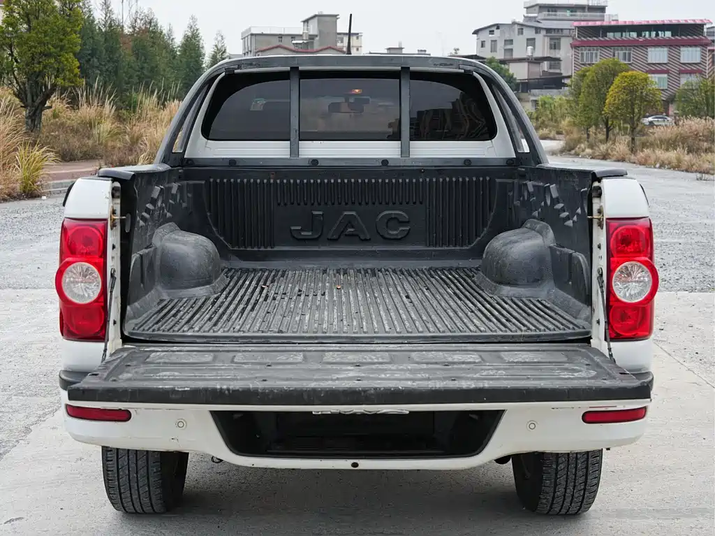 JIANGQI GROUP JAC T6