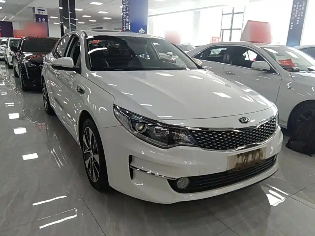 Kia K5 — миниатюра 4
