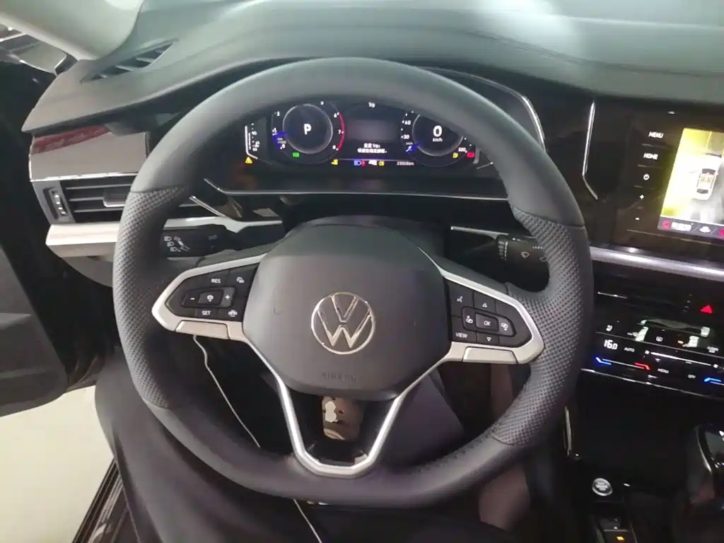 Volkswagen Passat — миниатюра 11