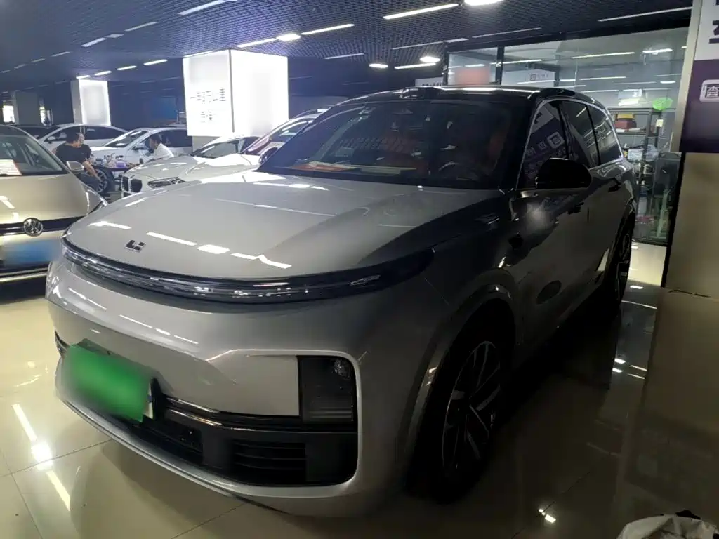 Li Auto Li L9 — миниатюра 2