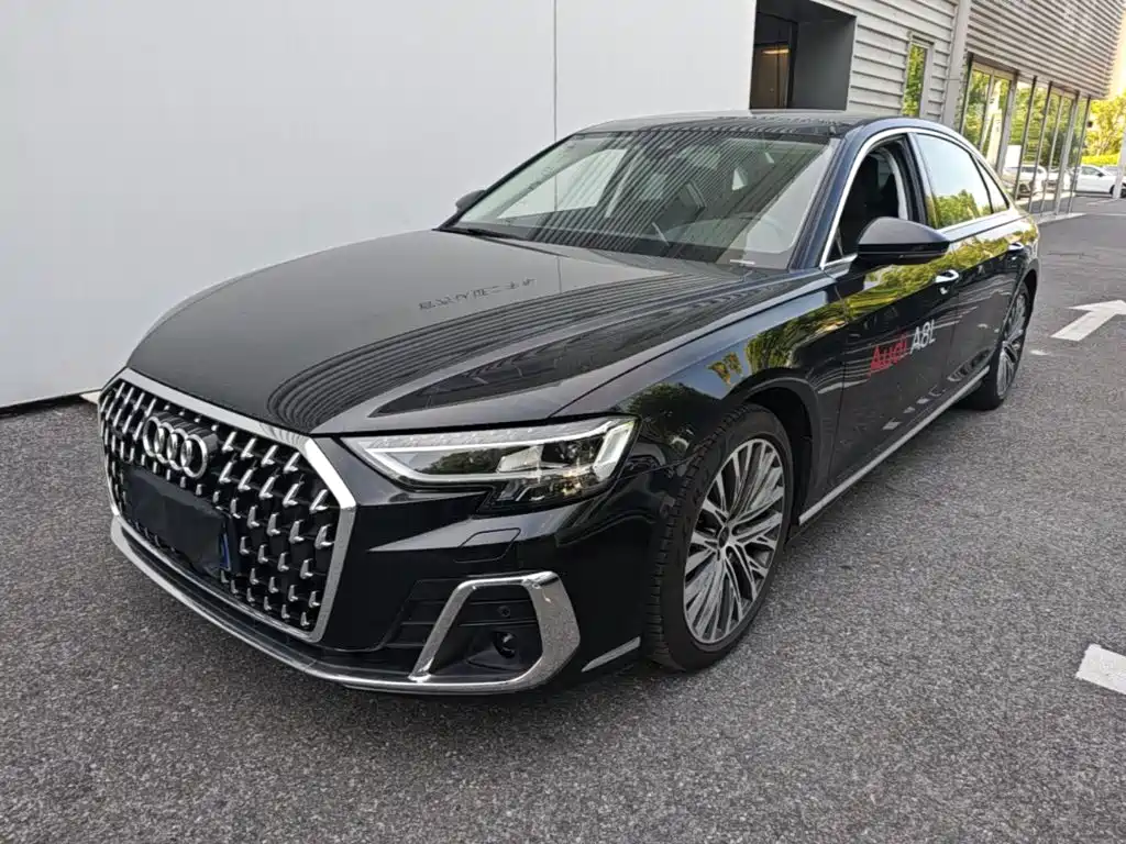 Audi A8 — миниатюра 2