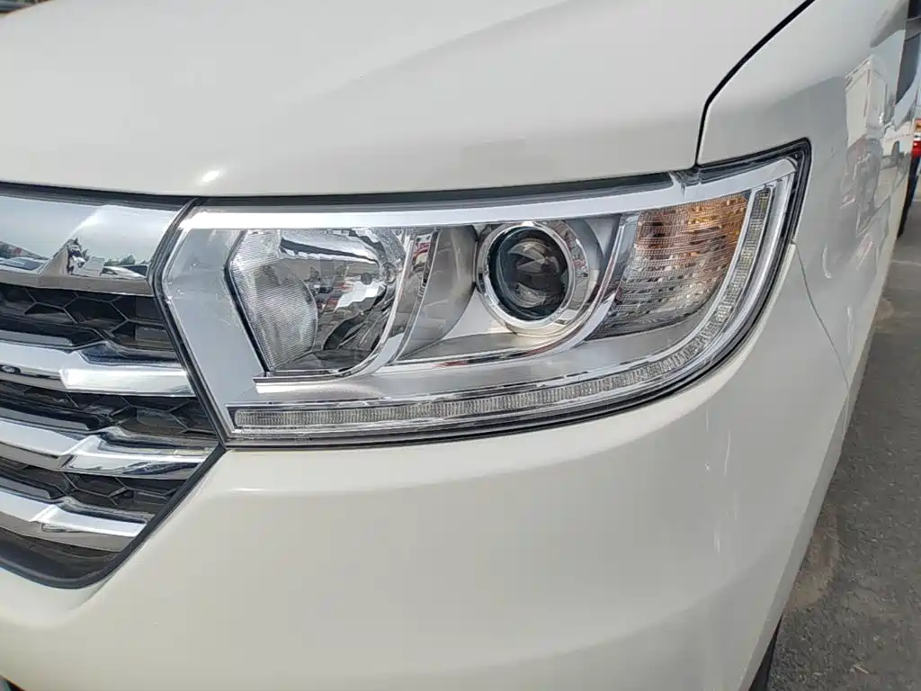 JAC Refine Refine M3 — миниатюра 24