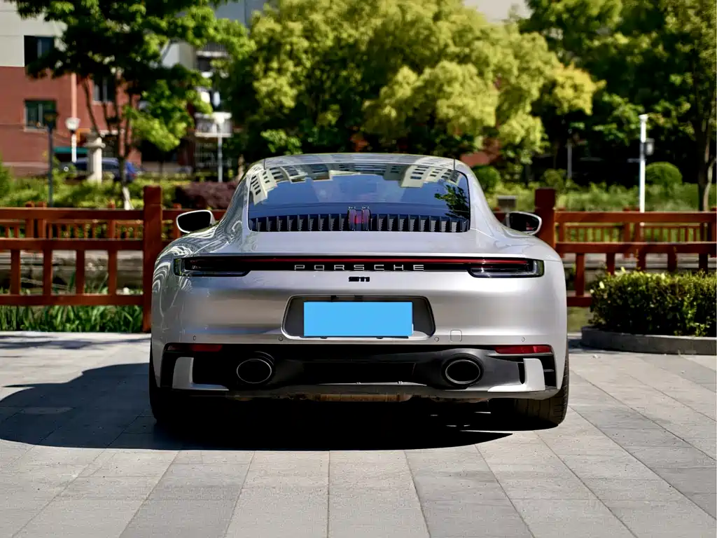 Porsche 911 2022 Carrera 3.0T