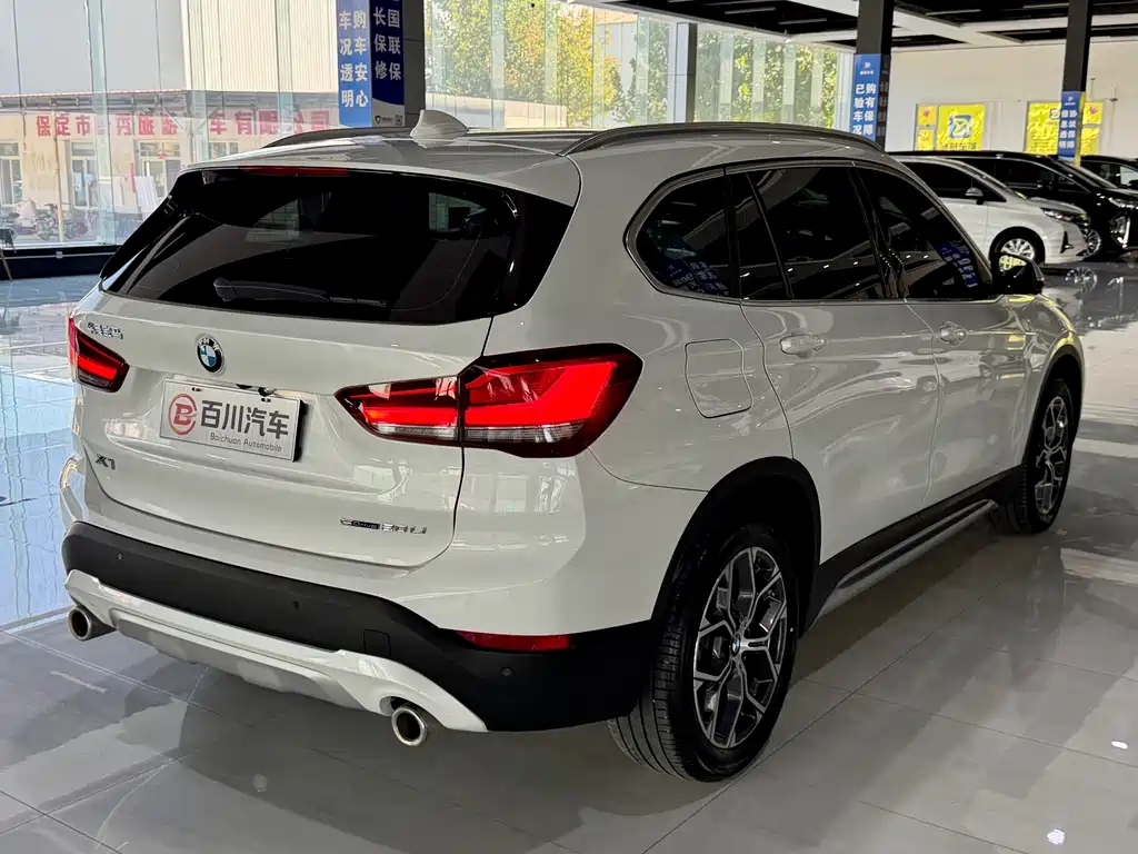 BMW X1 — миниатюра 11