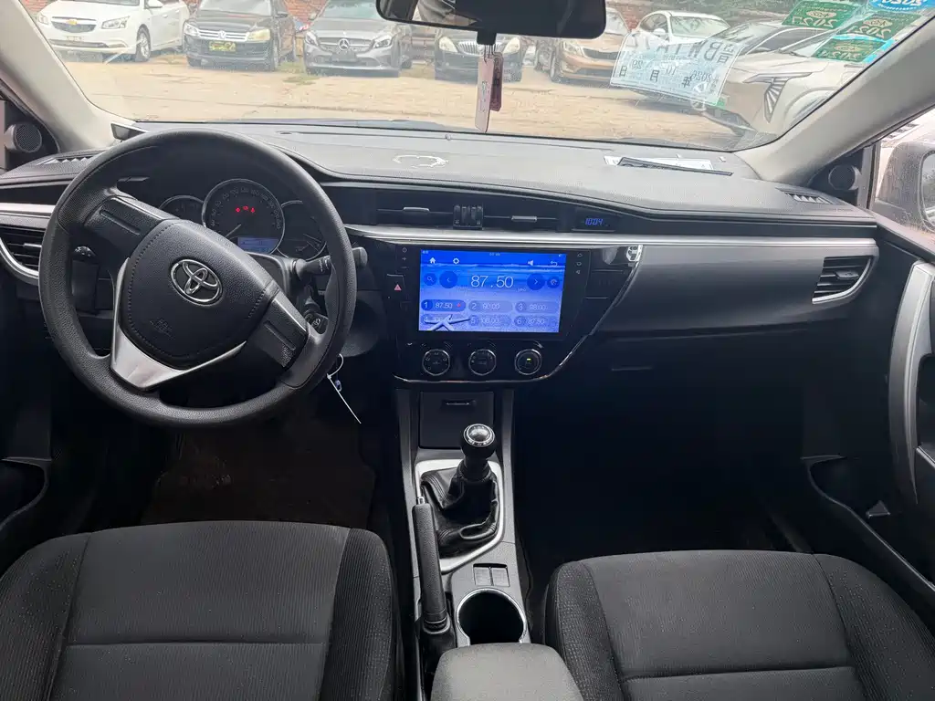 Toyota Corolla — миниатюра 6