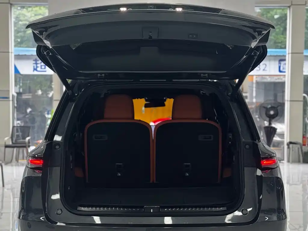 Li Auto Li L9 — миниатюра 10