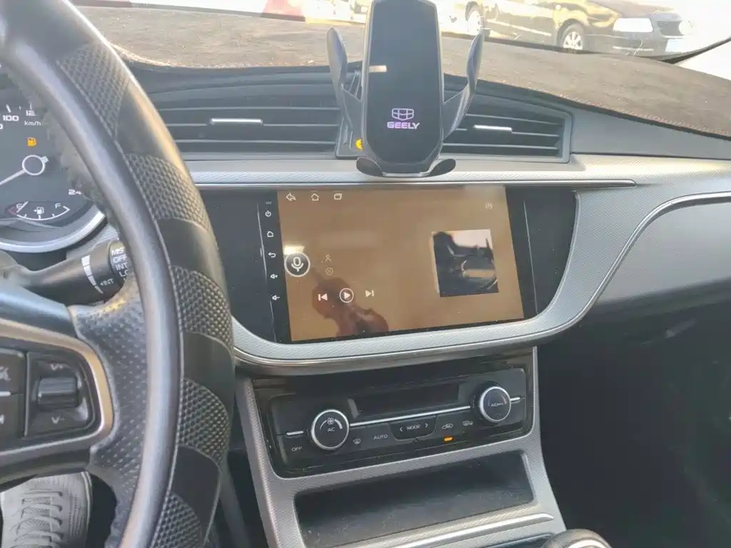 Geely Emgrand GL — миниатюра 6