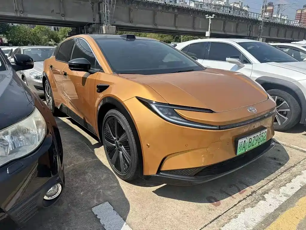 Toyota bZ5 — миниатюра 3