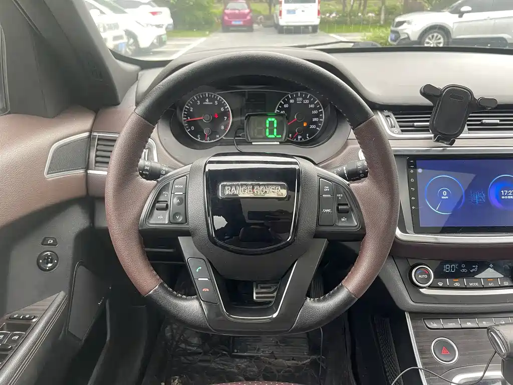 Landwind X7 2015 2.0T Luxury