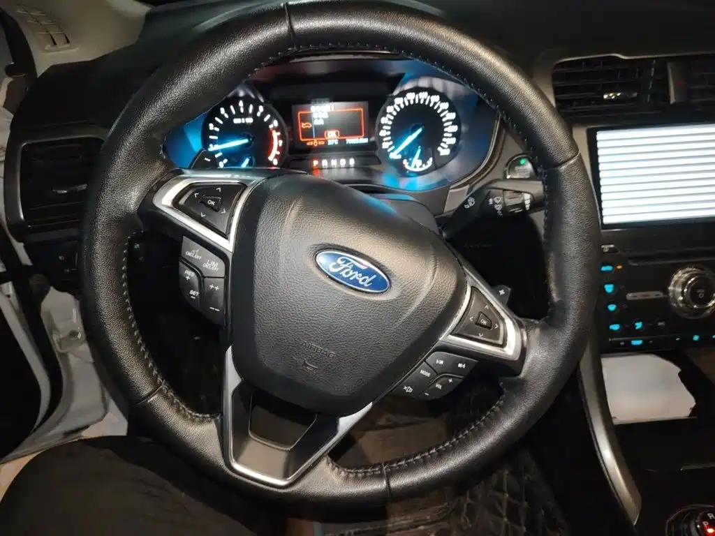 Ford Mondeo — миниатюра 3