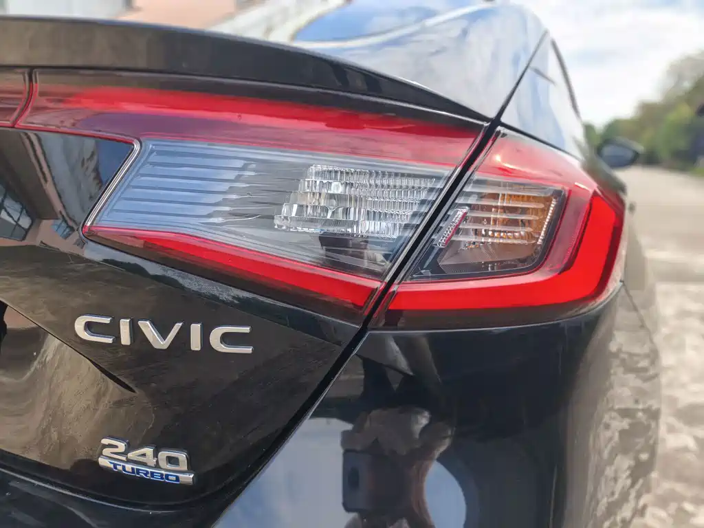 Honda Civic — миниатюра 18