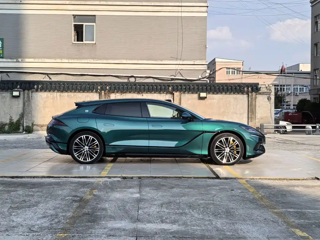 Denza Denza Z9GT — миниатюра 13