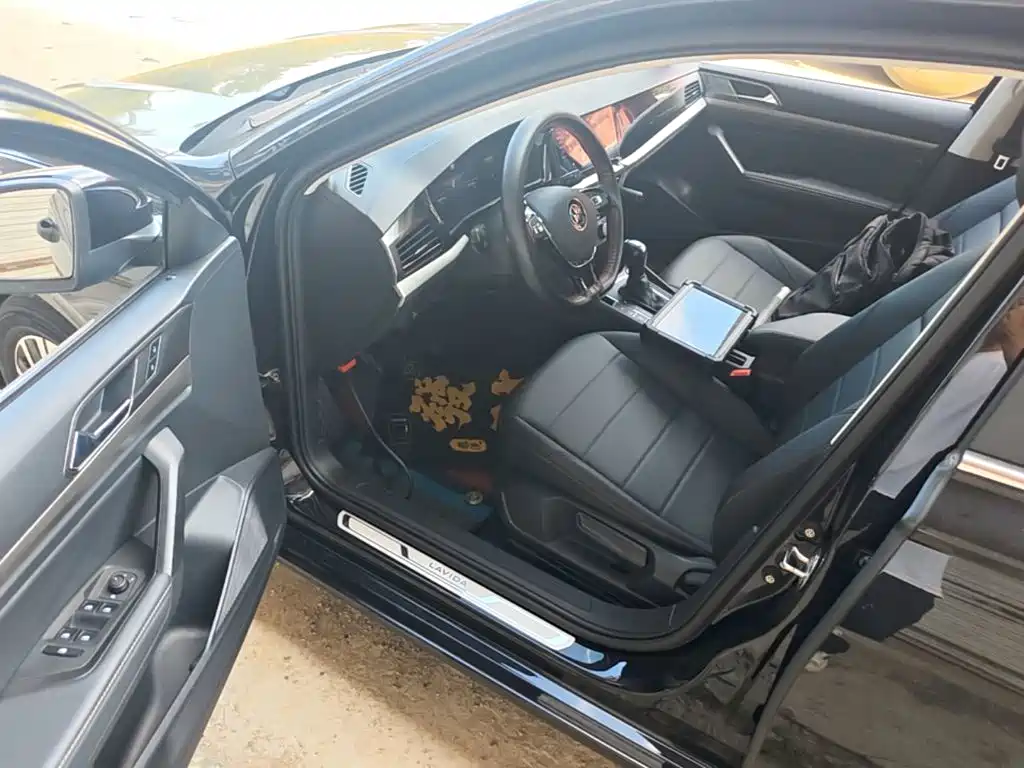 Volkswagen Lavida — миниатюра 16