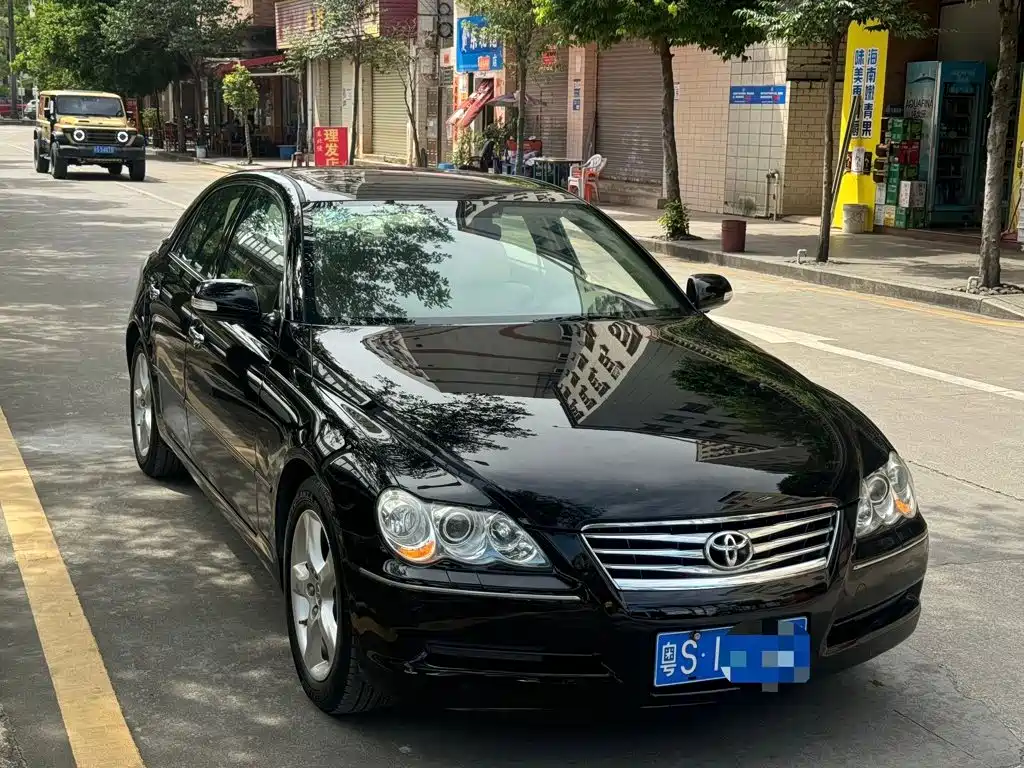 Toyota Reiz — миниатюра 2