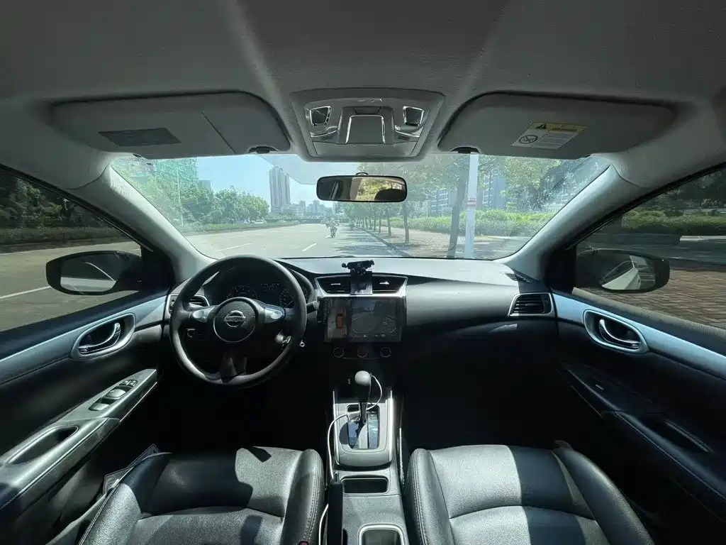 Nissan Sylphy — миниатюра 5