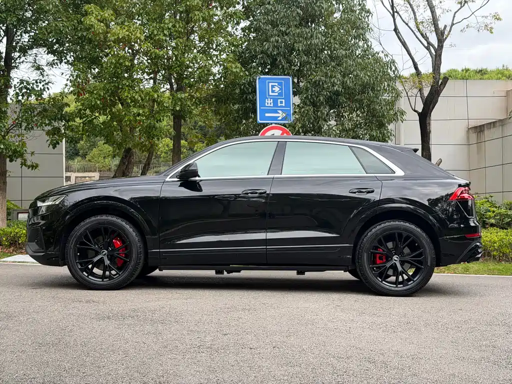 Audi Q8 — миниатюра 7