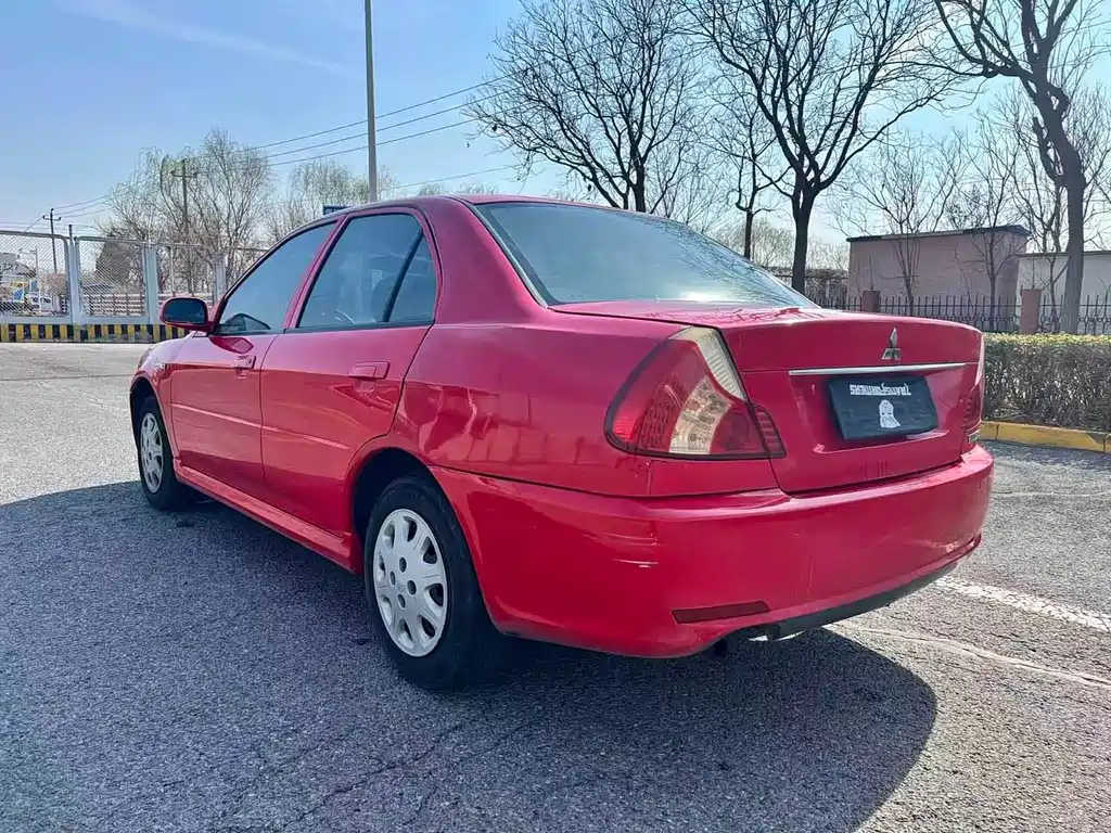 Mitsubishi Лэнс. — миниатюра 7