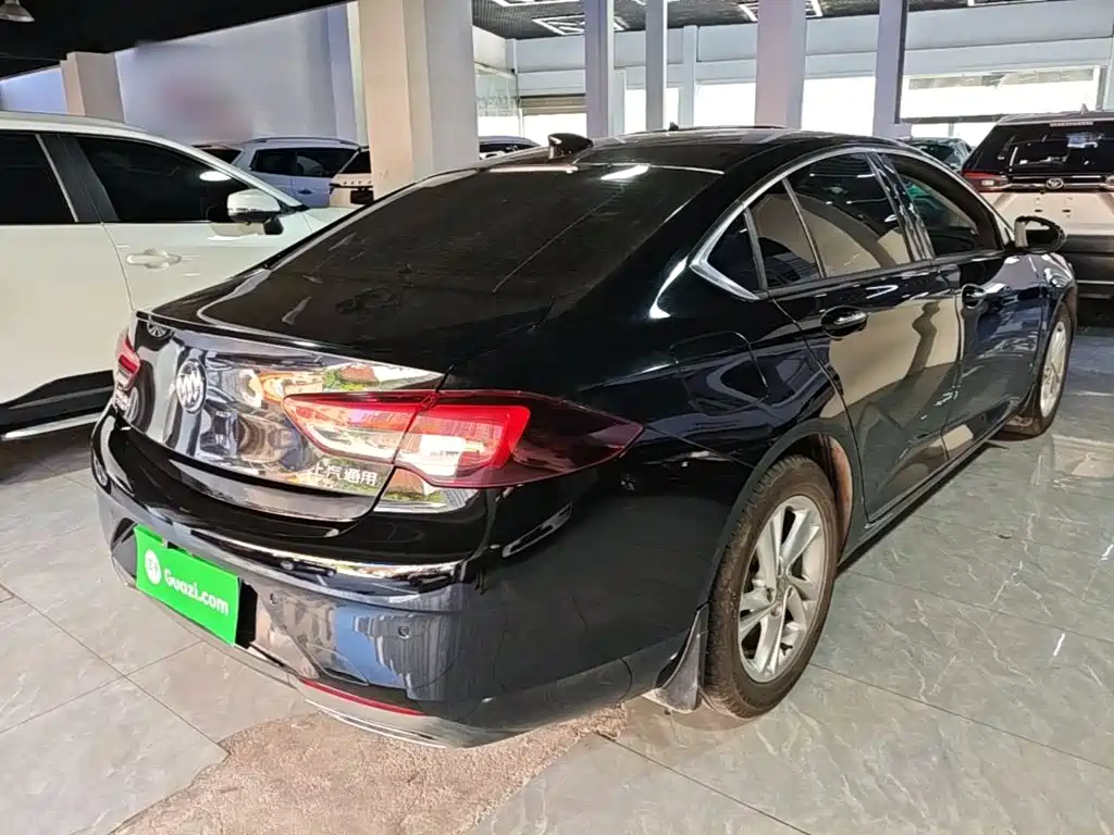 Buick Regal — миниатюра 7