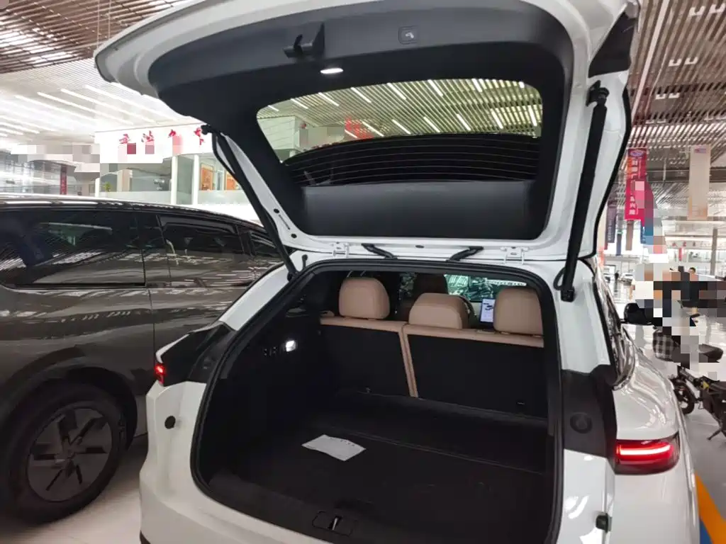 Li Auto Li i6 — миниатюра 19