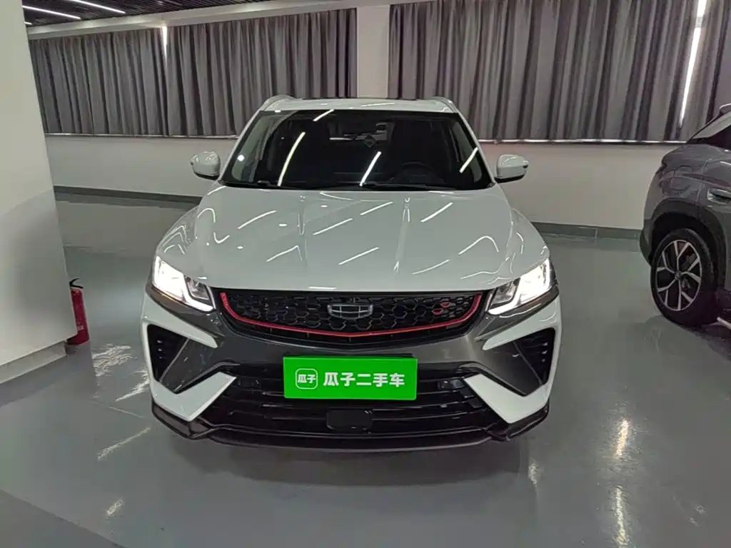 Geely Binyue — миниатюра 3