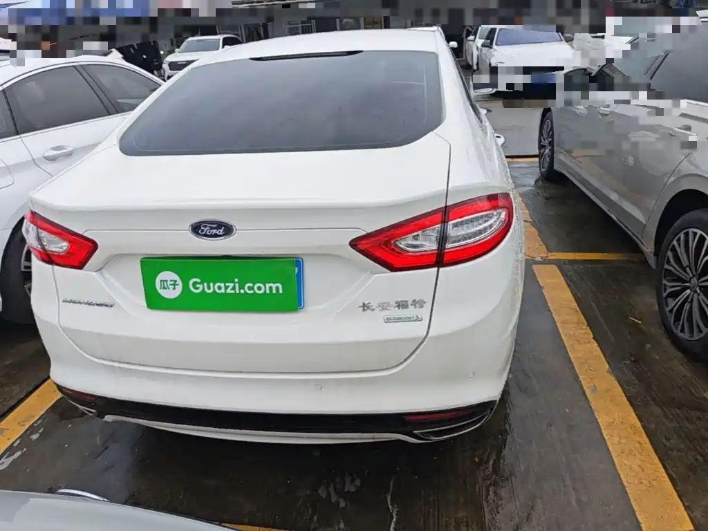 Ford Mondeo — миниатюра 6