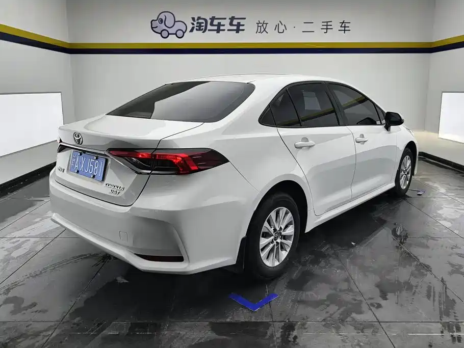 Toyota Corolla — миниатюра 3
