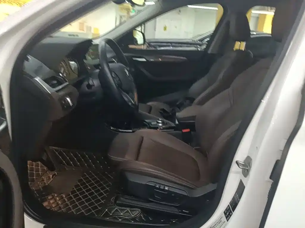 BMW X1 — миниатюра 15