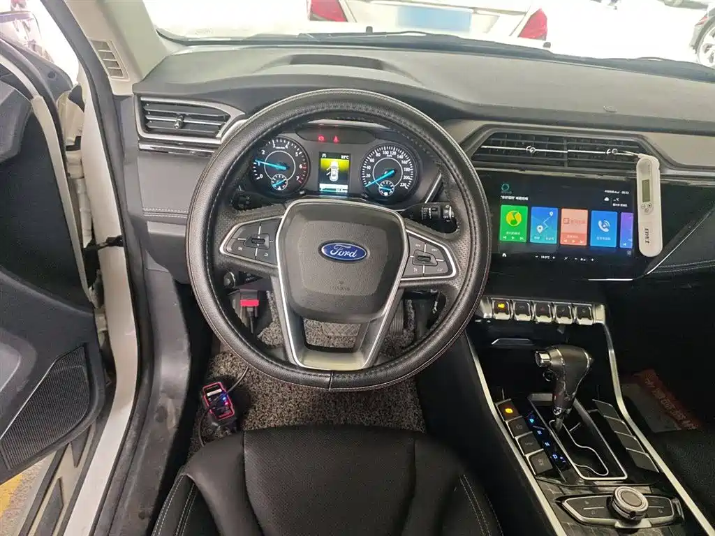 FORD TERRITORY