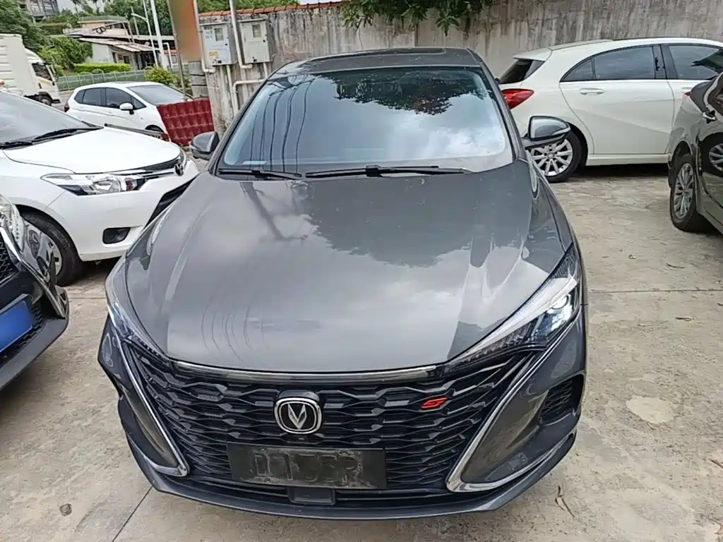 Changan Eado — миниатюра 3
