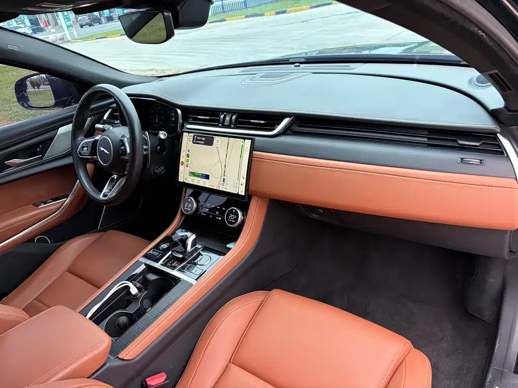 Jaguar XFL — миниатюра 14