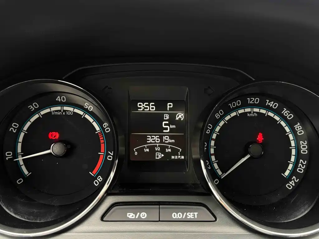 Skoda Kamiq 1.5L Auto Comfort Enjoy Edition, фото 21