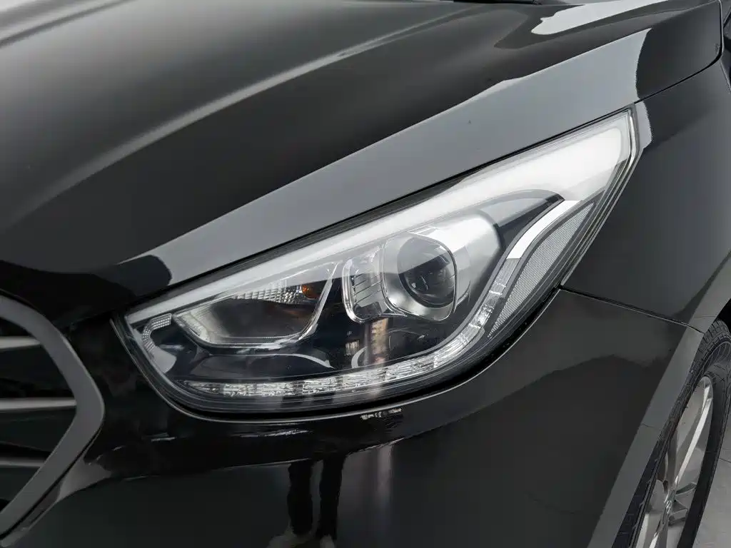 Hyundai ix35 — миниатюра 7