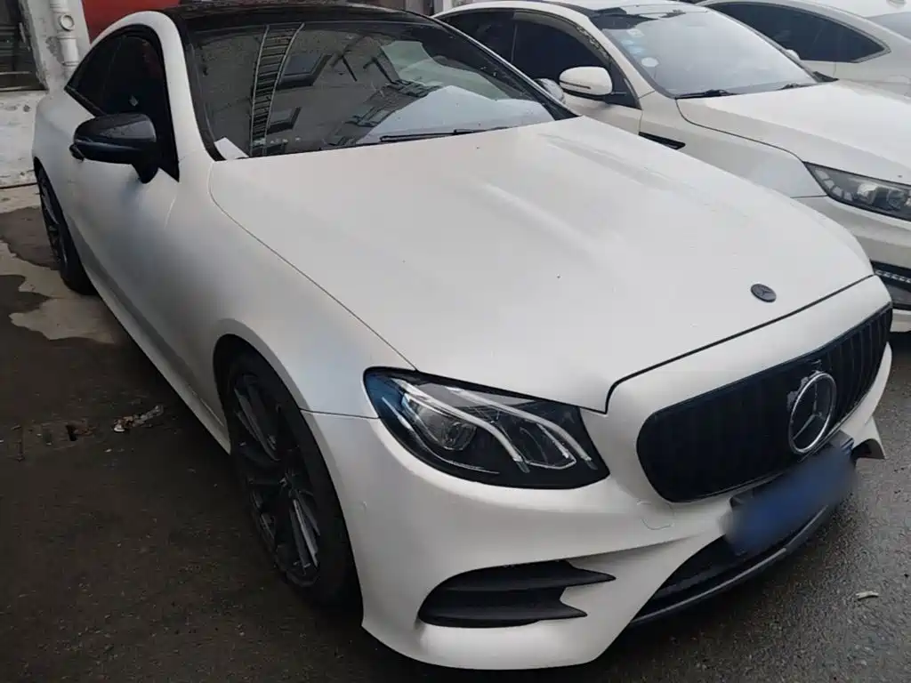 Mercedes-Benz E-Class (Import) — миниатюра 4