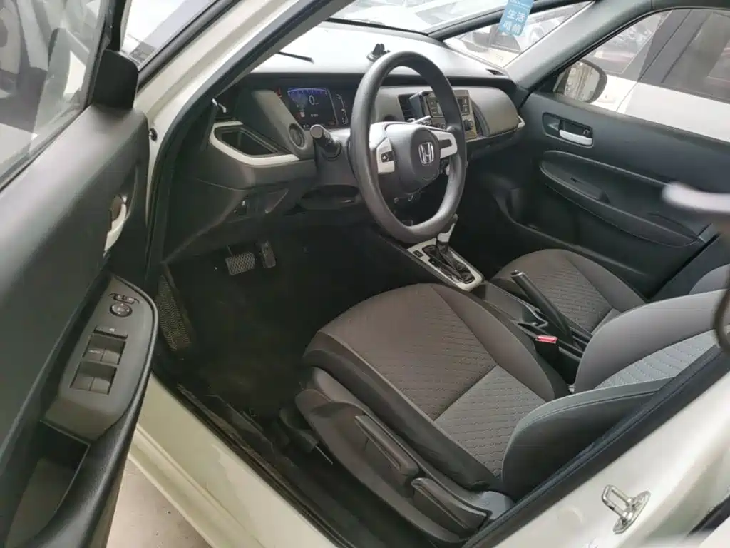 Honda Fit — миниатюра 16