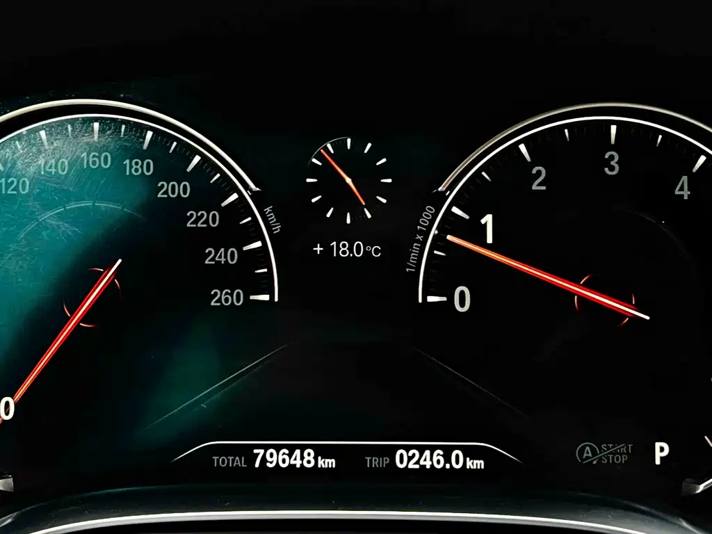 BMW 7 Series — миниатюра 12