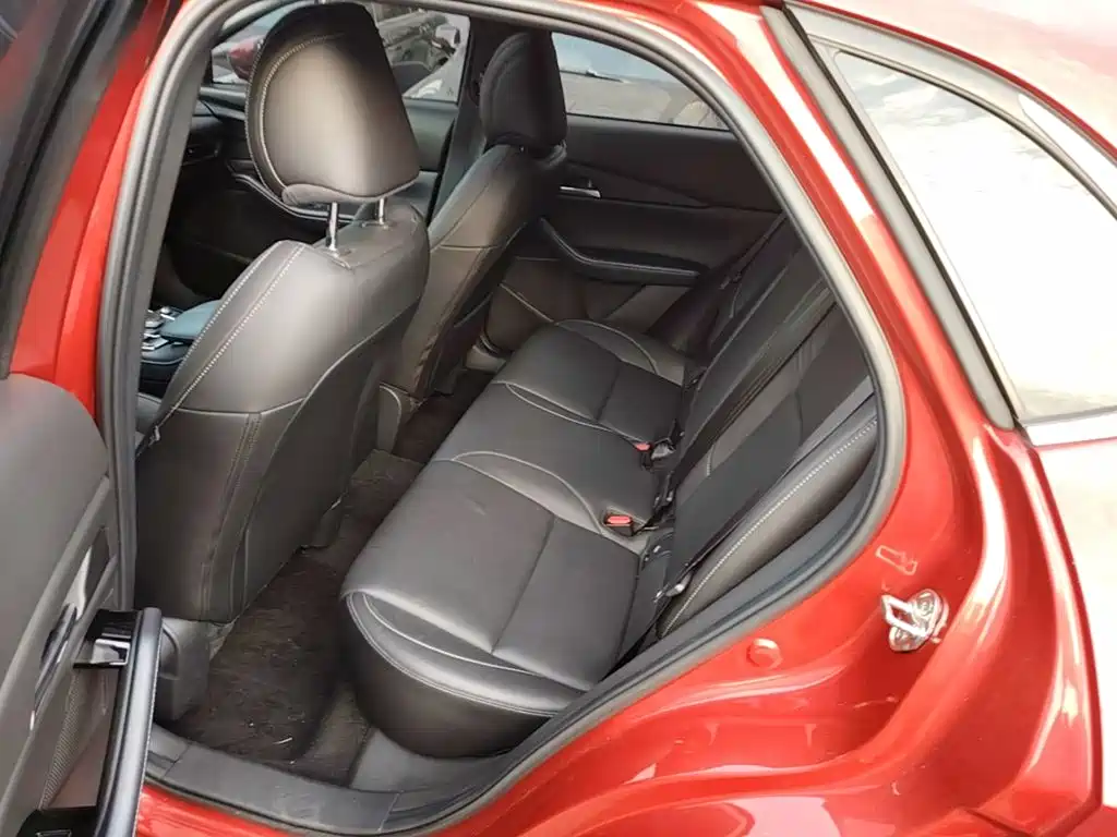 Mazda CX-30 — миниатюра 17